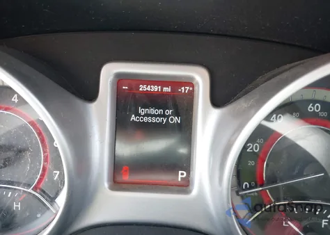 2014 Dodge Journey Sxt z USA, uszkodzony, nr VIN 3C4PDCBB9ET170628